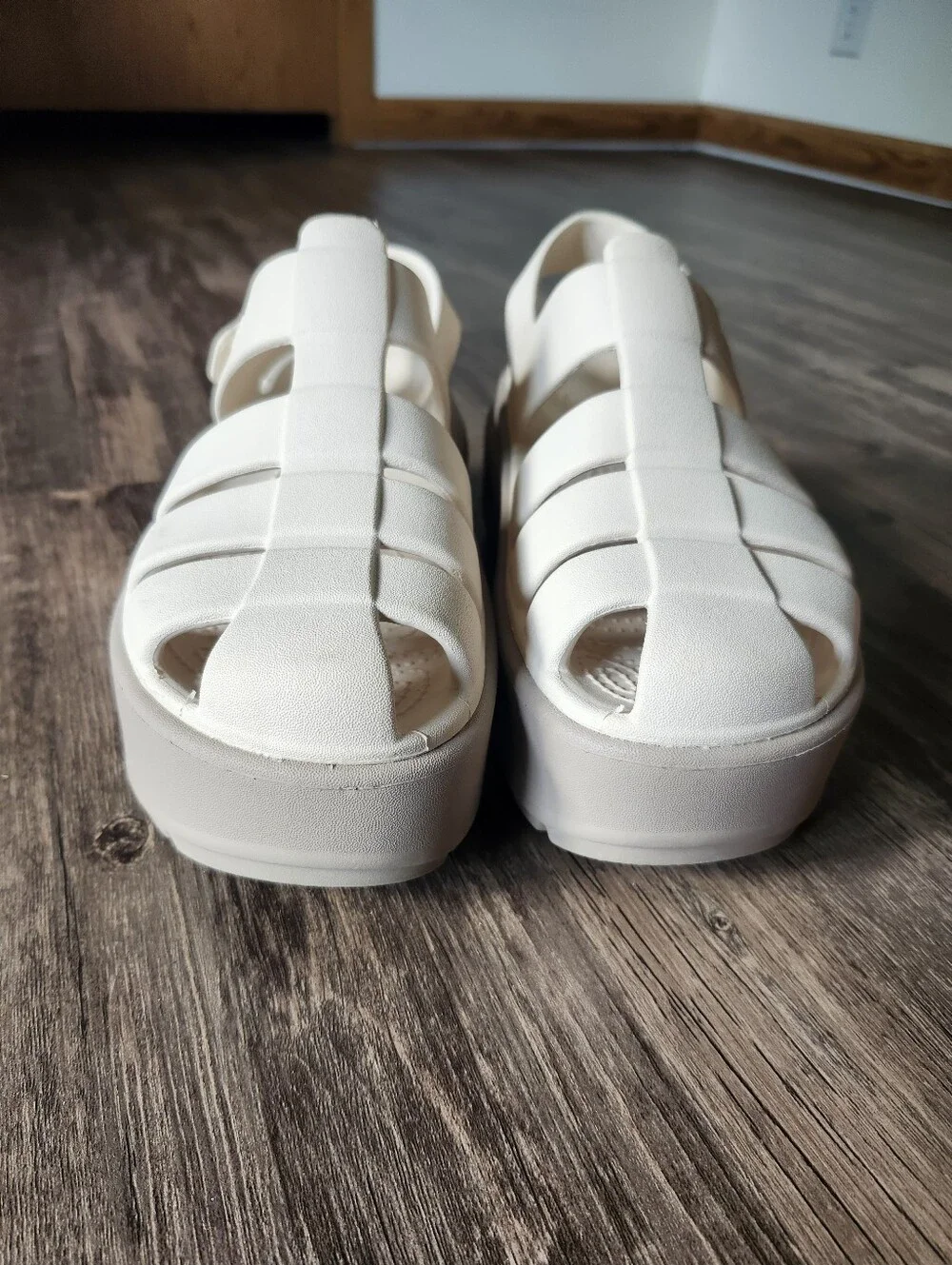 Crocs Stomp Fisherman Platform Sandals